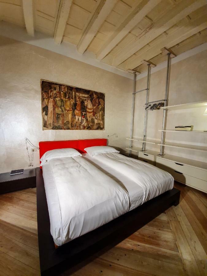 Flora Inn, Flora I - Nel Cuore Di Bergamo Alta 外观 照片