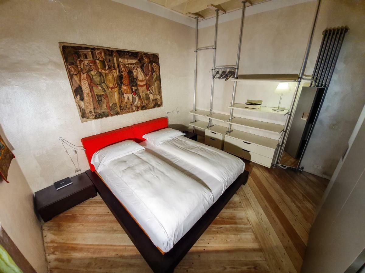 Flora Inn, Flora I - Nel Cuore Di Bergamo Alta 外观 照片